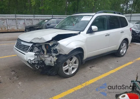2010 Subaru Forester 2.5X Premium z USA, uszkodzony, nr VIN JF2SH6CC5AH715337